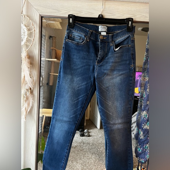 Mudd Jegging Fit Skinny Jeans - Picture 4 of 6
